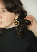 Load image into Gallery viewer, Creole and pearl clip-on earrings
