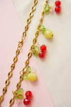 Charger l&#39;image dans la galerie, 🍋🍒 Collier Cerise et citrons - Les Fruités upcyclés
