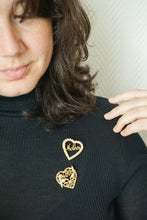 Load image into Gallery viewer, &quot;Mothers&quot; Heart Brooch
