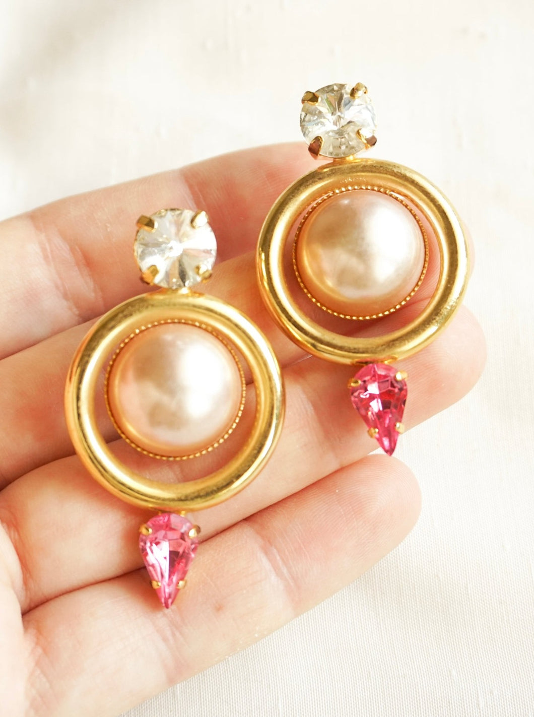Baroque earrings with pink rhinestones