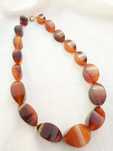 Load image into Gallery viewer, Maxi amber necklace
