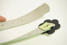 Load image into Gallery viewer, Apple green flower belt &le; 77cm

