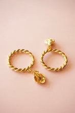 Load image into Gallery viewer, Golden clip-on earrings
