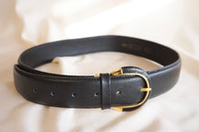 Load image into Gallery viewer, Black and gold belt ≤ 93cm

