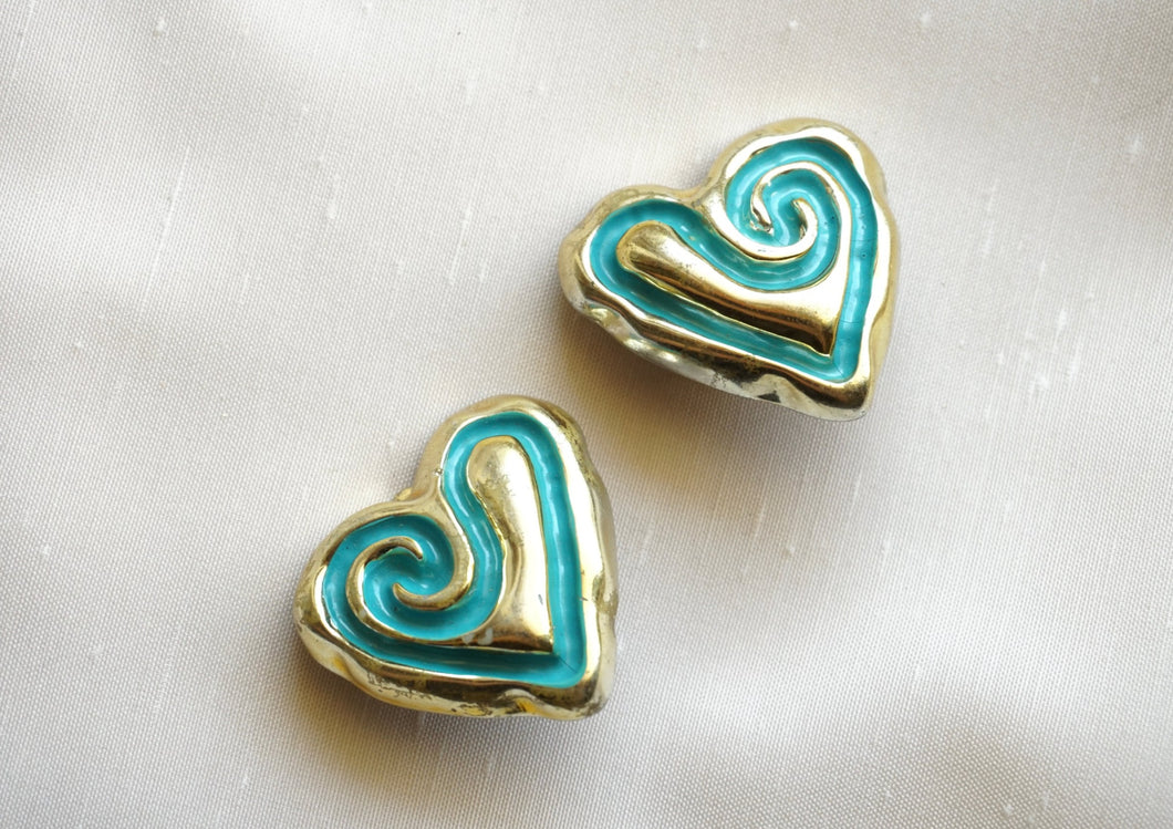 Blue and gold heart clips
