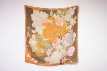 Load image into Gallery viewer, 60&#39;s flower cotton scarf
