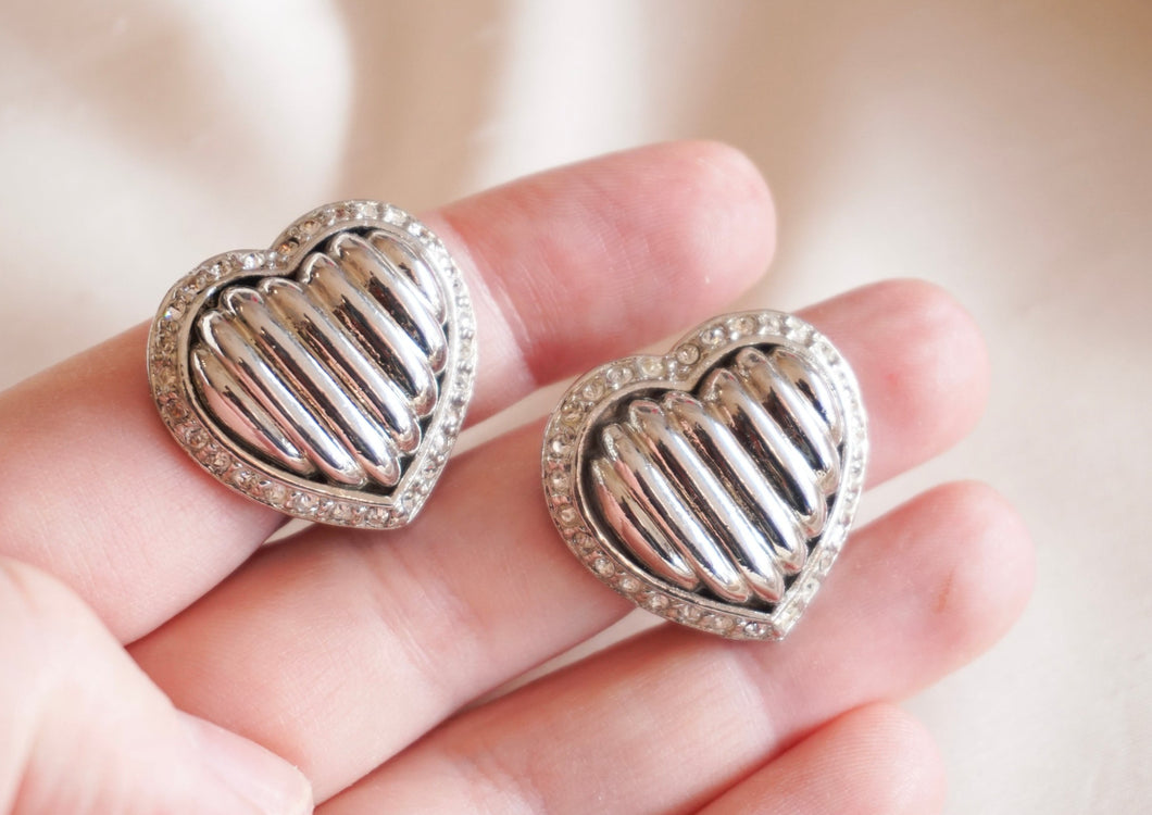 Silver rhinestone heart clips