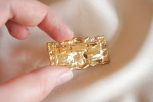 Load image into Gallery viewer, Vintage golden and red rectangle brooch
