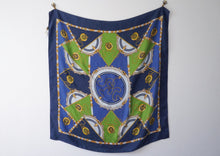 Charger l&#39;image dans la galerie, Grand foulard en soie bleu et vert
