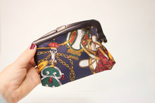 Load image into Gallery viewer, Large 80s Coin Purse
