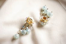 Load image into Gallery viewer, Clip-on blue beads - [ Antique Jewelry ]
