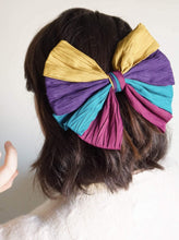 Load image into Gallery viewer, Vintage multicolored bow barrette
